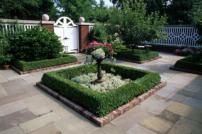 Digging Deeper: The Gardens at Halcyon Lodge